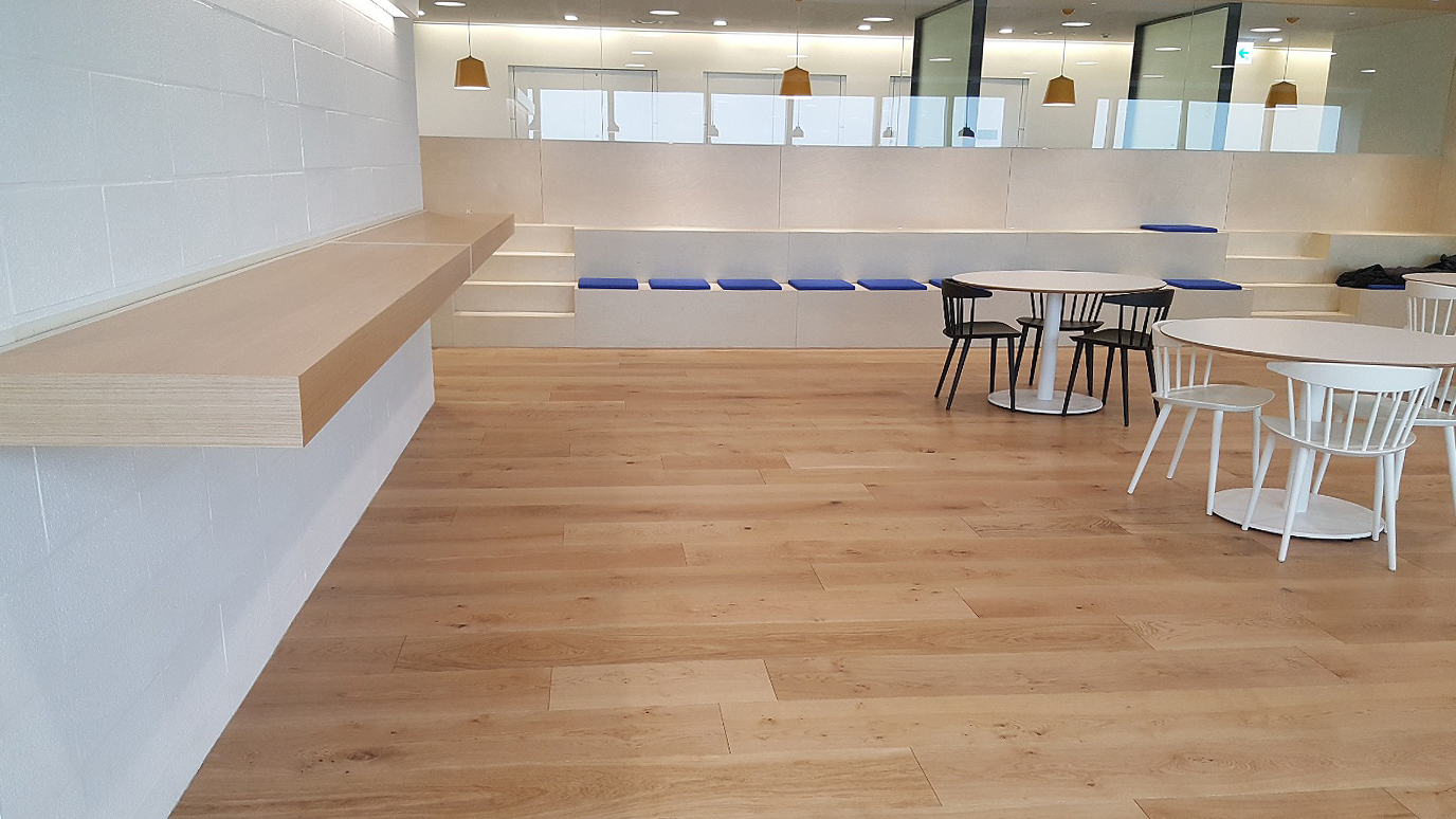 Oak 14x240x2200.JPG